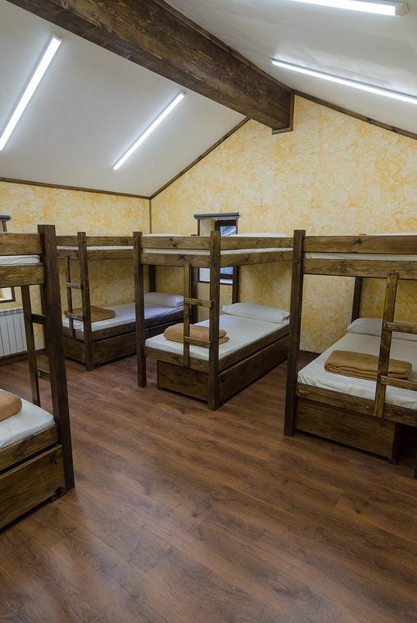 Albergue Villa De Bulnes Dış mekan fotoğraf