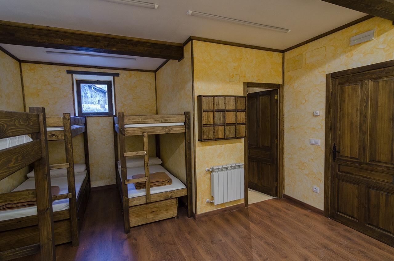 Albergue Villa De Bulnes Dış mekan fotoğraf